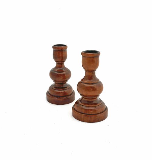 ANTIQUE TREEN EARLY 19THC PAIR OF FRUITWOOD TURNED CANDLESTICKS ENGLISH C180020 - ADDITIONAL PHOTO 1