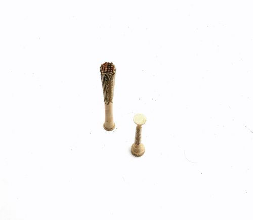 ANTIQUE 19THC PAIR OF BONE PIPE TAMPERS WITH CARVED DECORATION ENGLISH C186080 - ADDITIONAL PHOTO 3