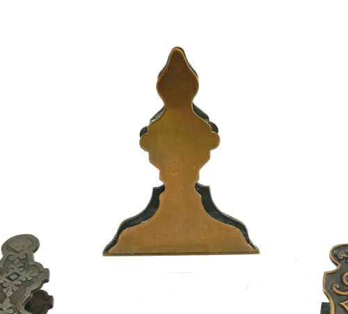 ANTIQUE METALWARE THREE 19THC BRASS DECORATIVE PAPER CLIPS ENGLISH C188090 - ADDITIONAL PHOTO 1