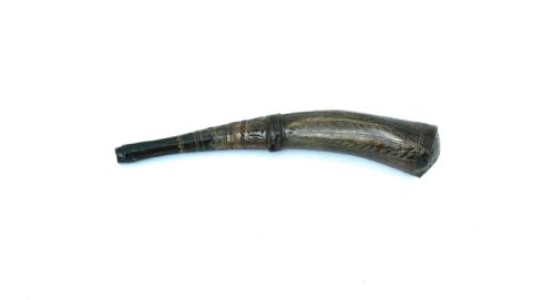 ANTIQUE TREEN COLLECTABLES 18THC SCOTTISH POWDER HORN DATED 1792 - ADDITIONAL PHOTO 5