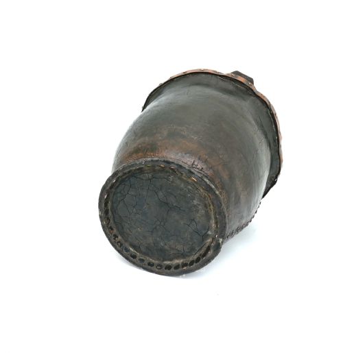 ANTIQUE EARLY LEATHER 18THC FIRE BUCKET WITH COPPER RIVETS AND RIM ENGLISH C176080 - ADDITIONAL PHOTO 2