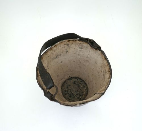 ANTIQUE EARLY LEATHER 18THC FIRE BUCKET WITH COPPER RIVETS AND RIM ENGLISH C176080 - ADDITIONAL PHOTO 3