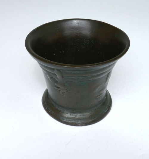 ANTIQUE EARLY METALWARE 17THC BRONZE ENGLISH MORTAR WITH FLEURDELIS LONDON C166080 - ADDITIONAL PHOTO 2