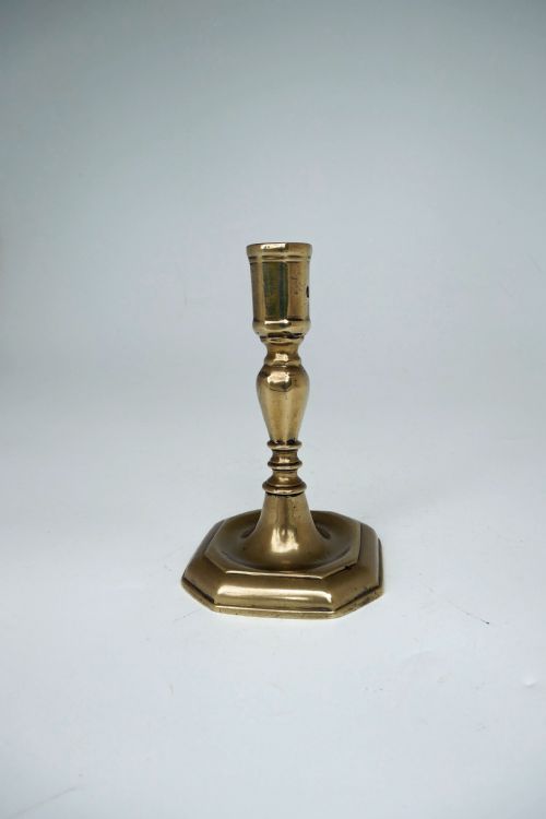 ANTIQUE EARLY METALWARE 18THC BRASS SINGLE OCTAGONAL BASE CANDLESTICK FRENCH C171520 - ADDITIONAL PHOTO 3