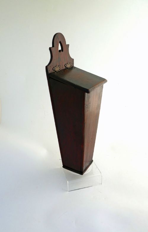 ANTIQUE COUNTRY LATE 18THC ELM CANDLEBOX WITH SHAPED HEART DECOR ENGLISH C178090 - ADDITIONAL PHOTO 1