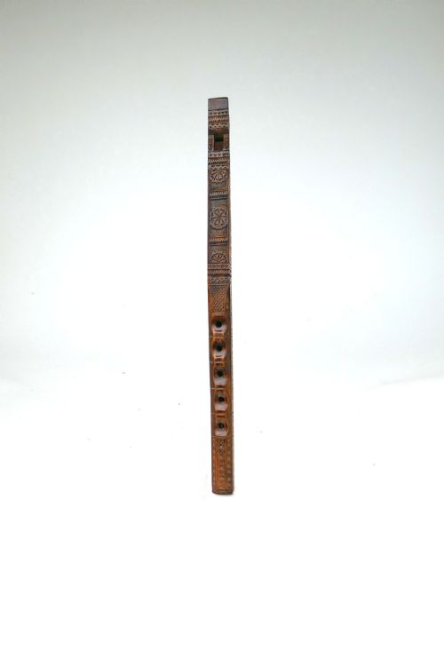 ANTIQUE TREEN 19THC MUSICAL CHILD'S RECORDER WITH CHIP CARVED DECORATION ENGLISH CONTINENTAL C186080 - ADDITIONAL PHOTO 1