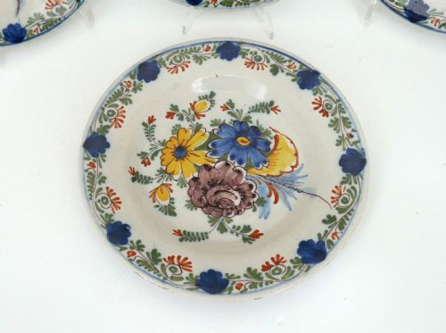 ANTIQUE EARLY POTTERY FOUR 18THC POLYCHROME DELFT PLATES DUTCH C176070 - ADDITIONAL PHOTO 1