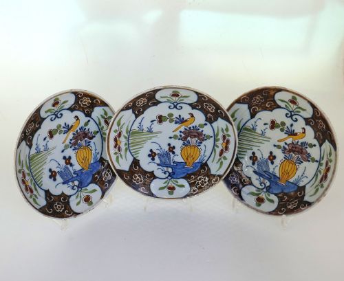 antique early pottery 18thc three polychrome delftware plates dutch c176080 - CATEGORY: ANTIQUE PLATES - DATED 18TH CENTURY