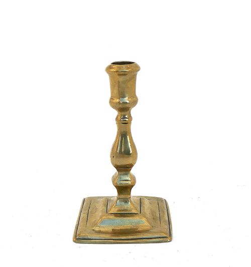 antique early metalware single 18thc brass candlestick on square base english c171014 - CATEGORY: ANTIQUE LIGHTING - DATED 18TH CENTURY