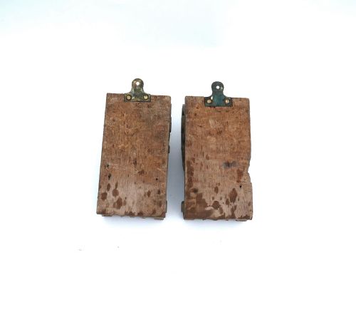 ANTIQUE DECORATIVE PAIR OF 17THC OAK CORBELS WITH OAK LEAF PATTERN ENGLISH C164060 - ADDITIONAL PHOTO 2