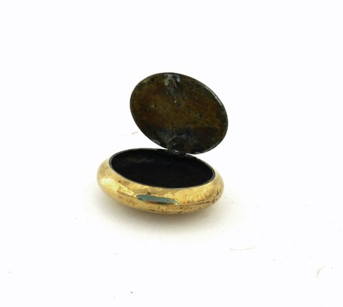 ANTIQUE EARLY METALWARE 17THC18THC SINGLE BRASS SNUFF BOX ENGRAVED AFM ENGLISH C16801720 - ADDITIONAL PHOTO 2