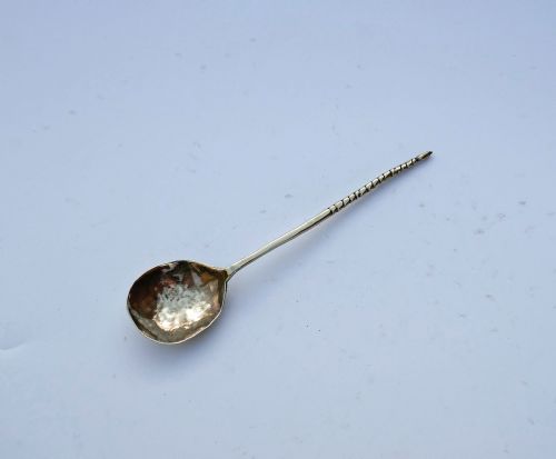 ANTIQUE METALWARE SINGLE 15THC SPOON WITH TWISTED STEM ENGRAVED CHURCH GERMAN RUSSIAN C144060 - ADDITIONAL PHOTO 1