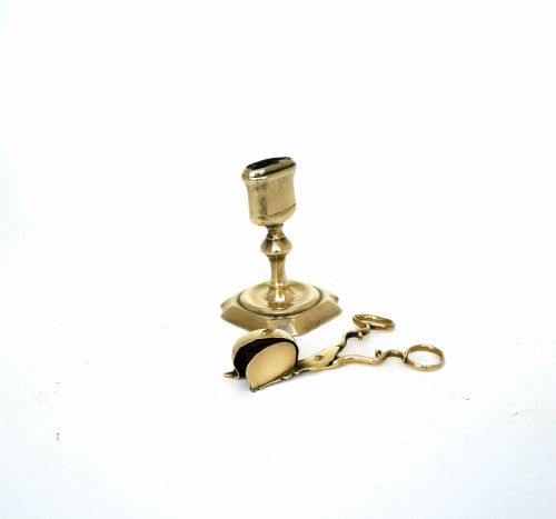 ANTIQUE EARLY METALWARE 18THC BRASS CANDLESNUFFER AND ORIGINAL HOLDER ENGLISH C174045 - ADDITIONAL PHOTO 4