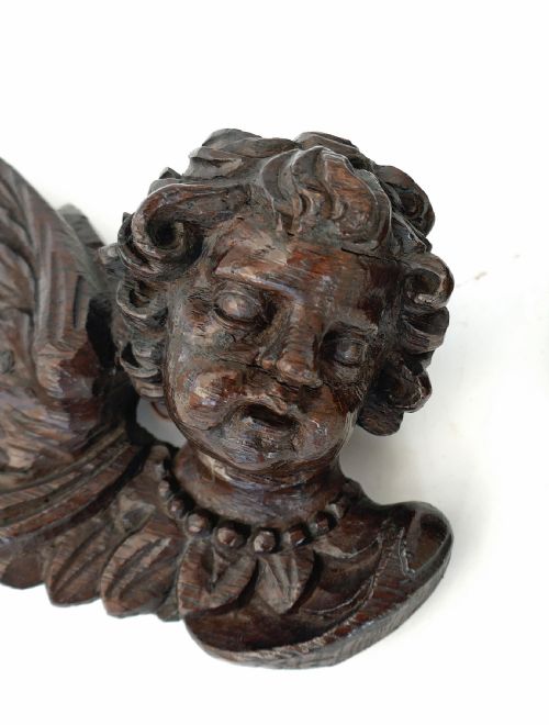ANTIQUE EARLY CARVINGS PAIR OF 17THC OAK WINGED CHERUBS FLEMISH C1660 - ADDITIONAL PHOTO 4