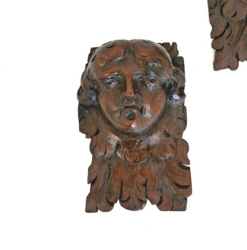 ANTIQUE EARLY CARVINGS 17THC PAIR OF CARVED WALNUT CHERUB HEADS FRENCH C166080 - ADDITIONAL PHOTO 1