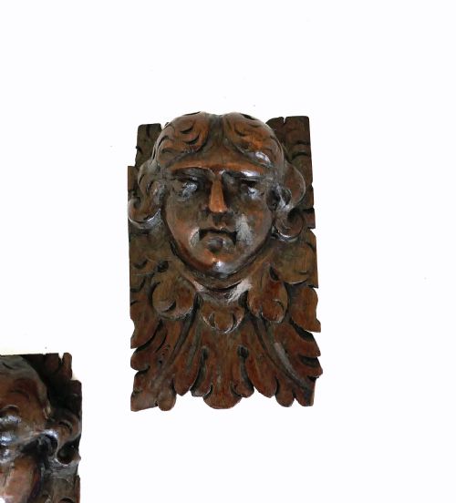 ANTIQUE EARLY CARVINGS 17THC PAIR OF CARVED WALNUT CHERUB HEADS FRENCH C166080 - ADDITIONAL PHOTO 2