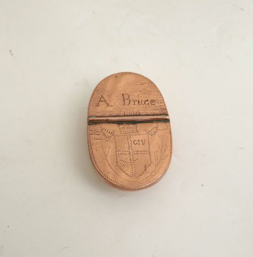 ANTIQUE EARLY METALWARE 19THC COPPER DATED ENGRAVED SNUFF BOX POSSIBLY SCOTTISH C1800 - ADDITIONAL PHOTO 2