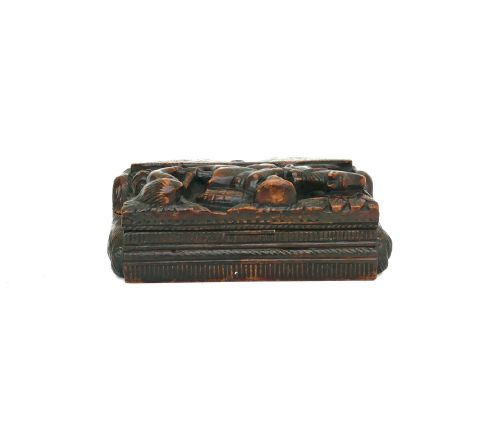 ANTIQUE TREEN 19THC SYCAMORE TABLE SNUFF BOX CARVED WITH TAM O' SHANTER SCOTTISH C186080 - ADDITIONAL PHOTO 2