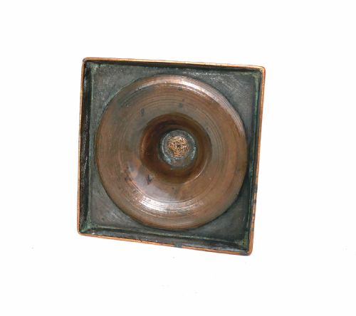 ANTIQUE EARLY METALWARE SINGLE 18THC BELL METAL SQUARE BASE CANDLESTICK ENGLISH C174050 - ADDITIONAL PHOTO 3