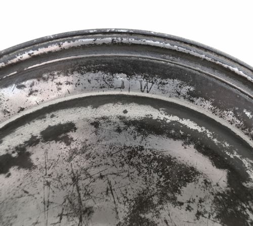 ANTIQUE EARLY METALWARE 17THC SINGLE PEWTER TRIPLE REEDED PLATE BY JOHN HULLS ENGLISH LONDON C1676 C1709 - ADDITIONAL PHOTO 2