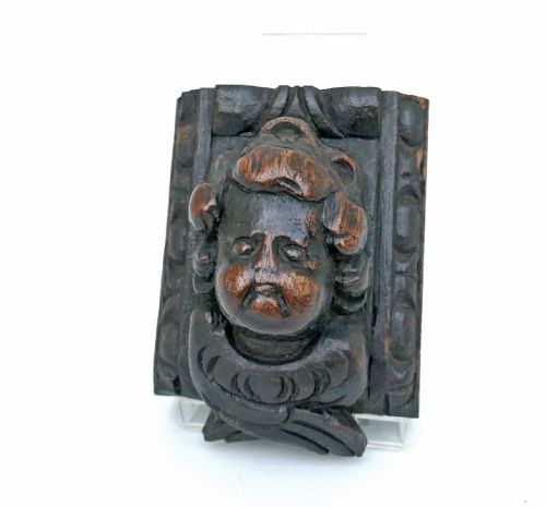 antique carvings 17thc oak single carved cherub head applique flemish c166080 - CATEGORY: ANTIQUE MISCELLANEOUS - DATED 17TH CENTURY