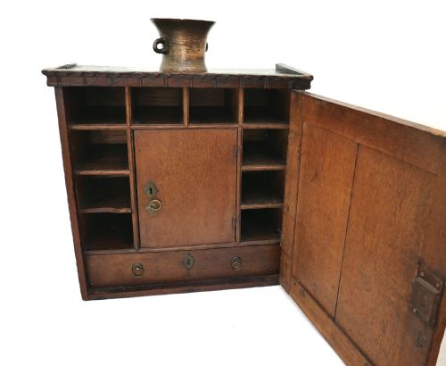 ANTIQUE EARLY OAK FURNITURE 18THC JOYNED DEEDS CUPBOARD ENGLISH C174060 - ADDITIONAL PHOTO 2