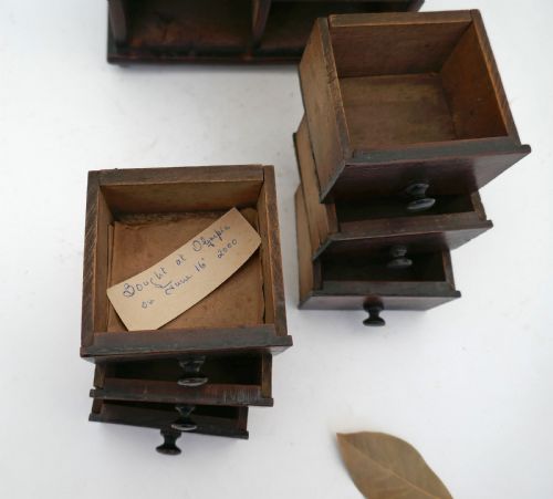 ANTIQUE TREEN 19THC FRUITWOOD SET OF SIX SPICE DRAWERS ON TURNED FEET ENGLISH C184060 - ADDITIONAL PHOTO 2