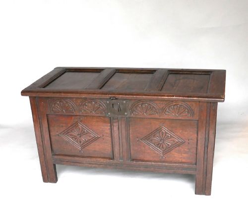 antique early furniture 17thc oak joyned panelled coffer english c164060 - CATEGORY: ANTIQUE CHESTS - DATED 17TH CENTURY