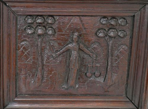 ANTIQUE CARVING 17THC OAK CARVED SINGLE PANEL OF LADY JUSTICE HOLDING SCALES AND A SWORD FRENCH C162040 - ADDITIONAL PHOTO 1