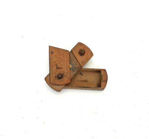 ANTIQUE TREEN 19THC FRUITWOOD GENTLEMAN'S VESTA SNUFF BOX CONTINENTAL C184060 - ADDITIONAL PHOTO 1
