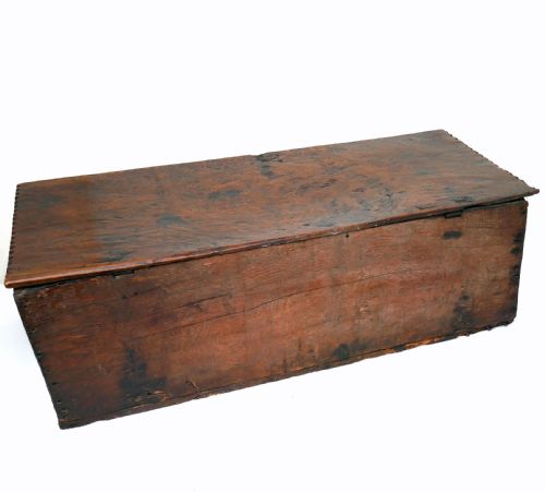 ANTIQUE OAK FURNITURE 17THC CARVED BOARDED BOX ENGLISH C167080 - ADDITIONAL PHOTO 3