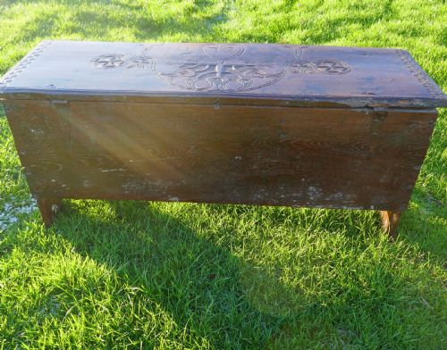 ANTIQUE EARLY COUNTRY FURNITURE 17THC PERIOD OAK JOINED CARVED COFFER ENGLISH C162040 - ADDITIONAL PHOTO 4