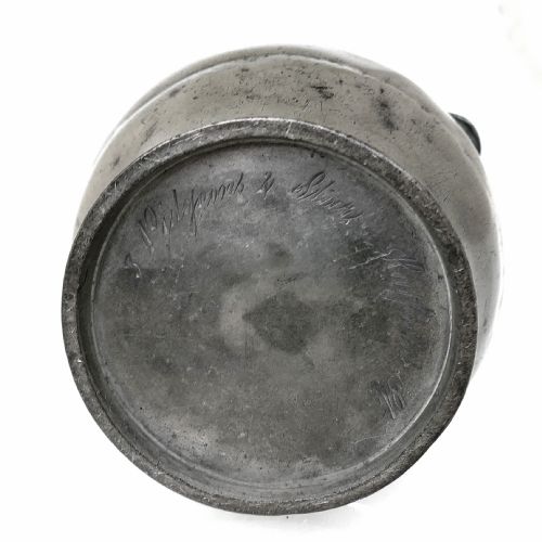 ANTIQUE EARLY METALWARE 18THC PEWTER LIDDED ALE JUG ENGRAVED 3 PIDGEONS STOUT HATFIELD ENGLISH C177090 - ADDITIONAL PHOTO 5