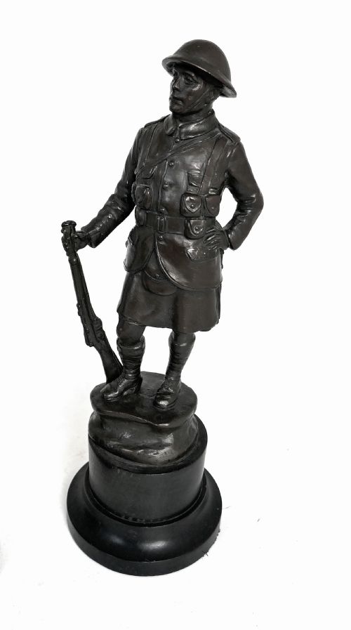 ANTIQUE METALWARE SPELTER TWO 20THC FIRST WORLD WAR SCOTTISH ENGLISH SOLDIER STATUES ENGLISH C191418 - ADDITIONAL PHOTO 1
