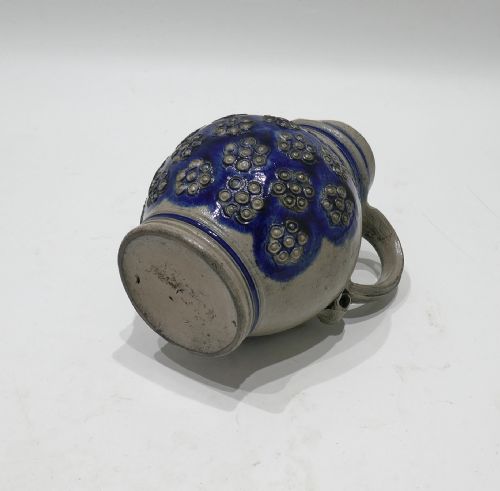 ANTIQUE 17THC POTTERY SALT GLAZED STONEWARE WESTERWALD JUG WITH FLOWER DECORATION GERMAN - ADDITIONAL PHOTO 4