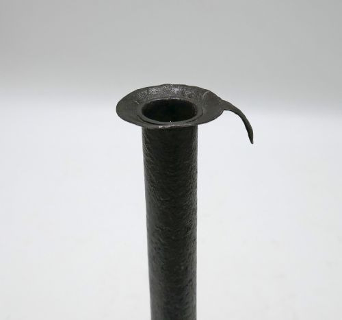 ANTIQUE METALWARE LIGHTING 18THC SHEET IRON SINGLE HOGSCRAPER CANDLESTICK ENGLISH C1780C1800 - ADDITIONAL PHOTO 2