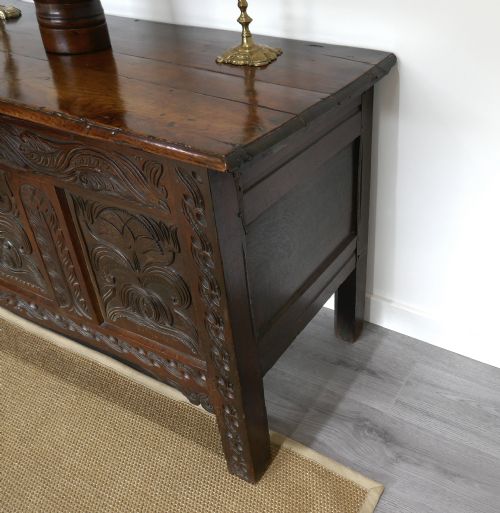 ANTIQUE FURNITURE EARLY 17THC PERIOD OAK JOINED PANELLED CARVED COFFER ENGLISH C162040 - ADDITIONAL PHOTO 2