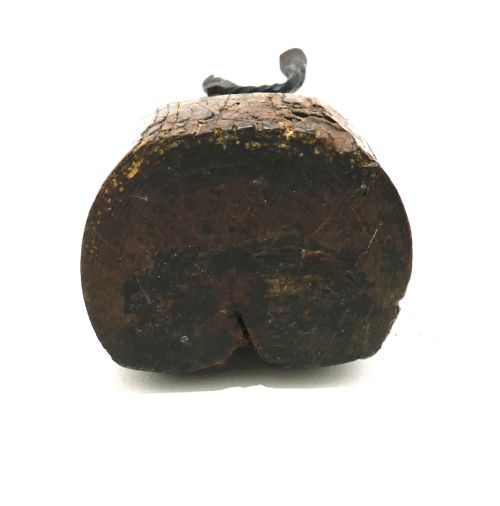 ANTIQUE EARLY LIGHTING 18THC IRON RUSHLIGHT CANDLEHOLDER ON PINE HEWN BASE ENGLISH WEST COUNTRY C177080 - ADDITIONAL PHOTO 4
