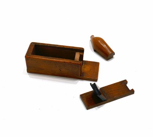ANTIQUE 19THC EARLY TREEN FRUITWOOD SNUFF BOX IN THE FORM OF A WOOD PLANE ENGLISH C182040 - ADDITIONAL PHOTO 2