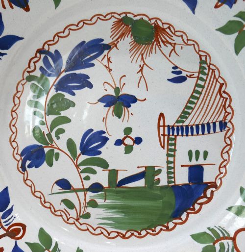 ANTIQUE EARLY POTTERY 18THC POLYCHROME SINGLE DELFTWARE CHARGER ENGLISH BRISTOL C176080 - ADDITIONAL PHOTO 2