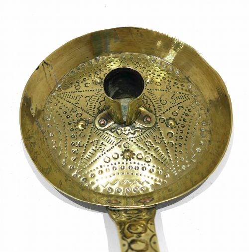 ANTIQUE EARLY METALWARE 18THC BRASS PUNCHWORK DECORATED CHAMBERSTICK DATED 1765 DUTCH - ADDITIONAL PHOTO 1
