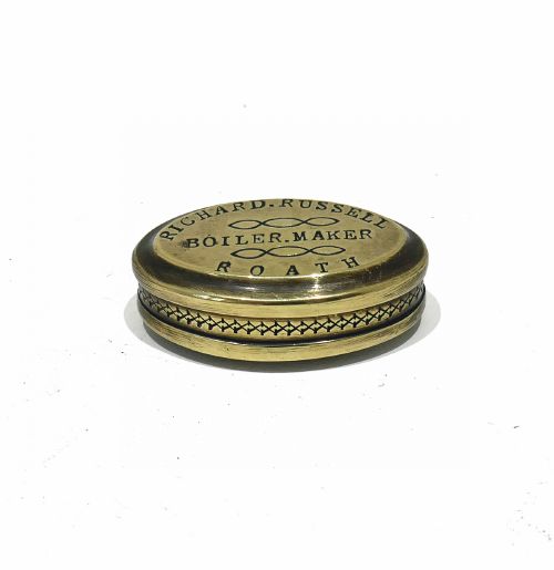 ANTIQUE METALWARE 19THC BRASS SNUFF BOX ENGRAVED RICHARD RUSSELL BOILER MAKER ROATH - ADDITIONAL PHOTO 2