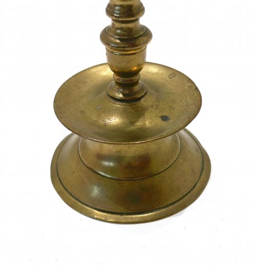 ANTIQUE EARLY METALWARE 16THC BRASS SINGLE CANDLESTICK LOW COUNTRIES C1580 C1620 - ADDITIONAL PHOTO 2