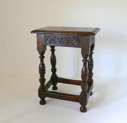 antique 17thc charles 1 yew wood joyned stool with attractive detail on legs english c162540 - CATEGORY: ANTIQUE  - DATED 17TH CENTURY