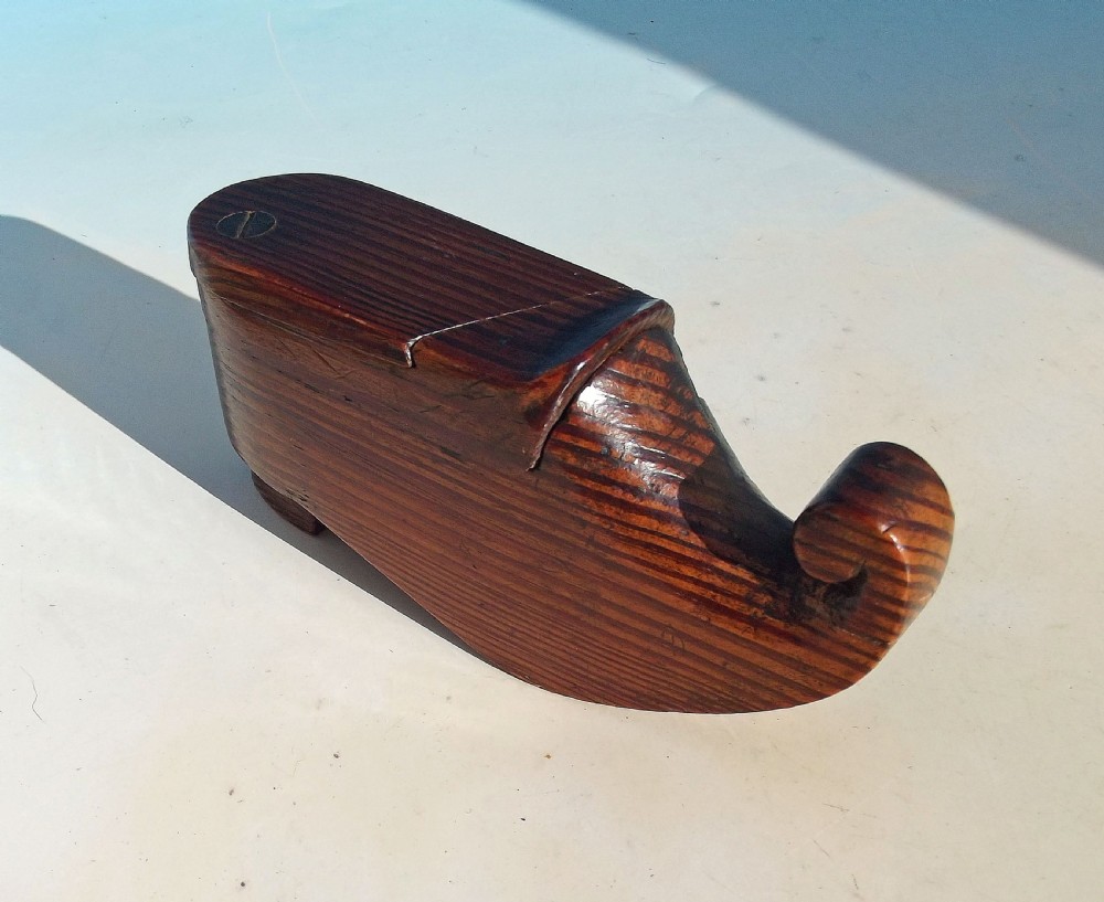 Antique Treen 19thc Pine Clog Trick Snuff Box.    Continental C1840-60.