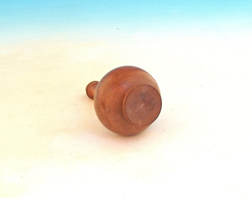 Antique 19thc Boxwood Turned Ladies Glove Powderer.     French C1840-60. View II