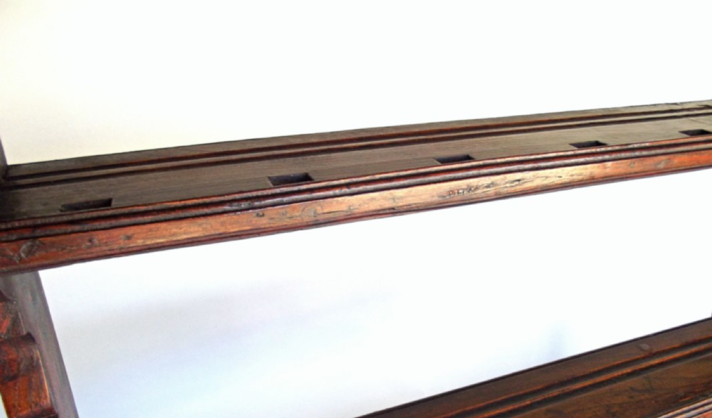 A small 18thc Furniture Oak & Ash Potboard Dresser with original rack .   Welsh C1780-90.
 View III