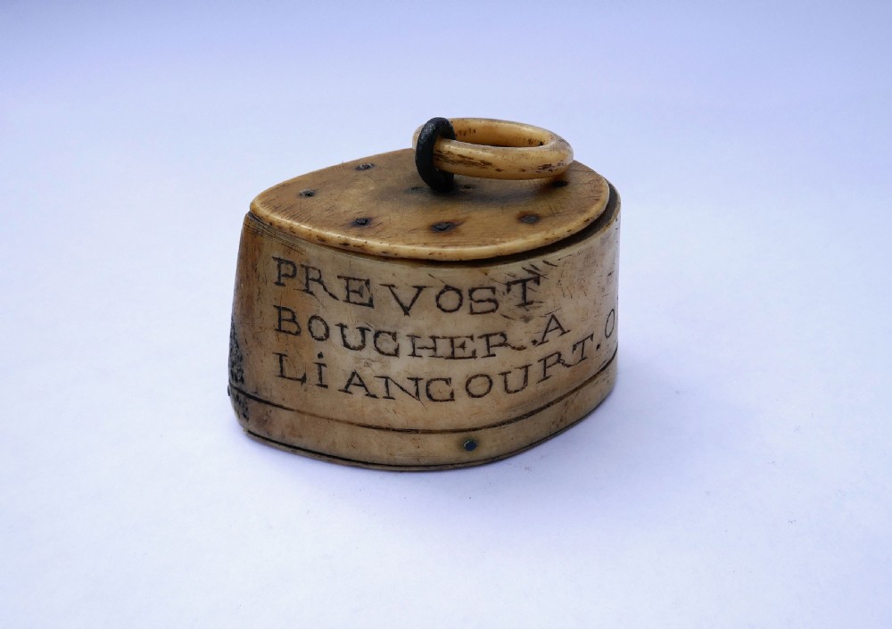 Antique 19thc Bovine Butchers Snuff Box PREVOST BOUCHER .A LIANCOURT   French.  C1840-60
