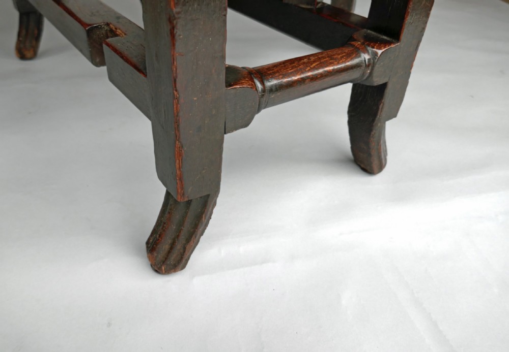 A Superb William & Mary Oak Gateleg Table Of A Small Size .  English C1680-90. View III