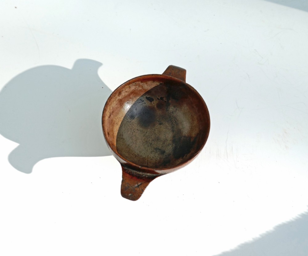Antique Treen 19thc Fruitwood Scottish Drinking Quaich. C1820-40. View II